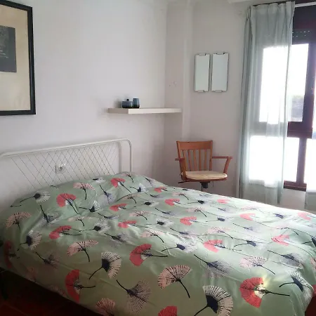 Apartamento Grande, Iluminado, Terraza Con Vistas