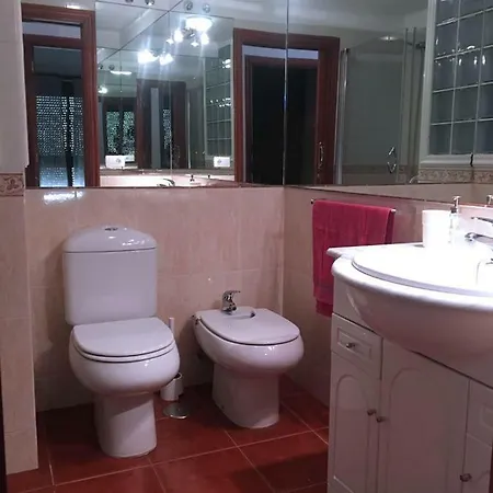 Apartamento Grande, Iluminado, Terraza Con Vistas